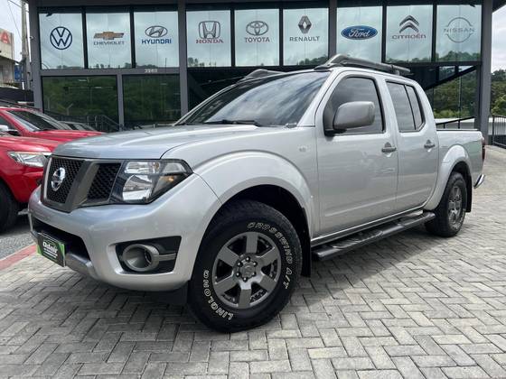 NISSAN FRONTIER 2.5 SV ATTACK 4X4 CD TURBO ELETRONIC DIESEL 4P AUTOMÁTICO NISSAN FRONTIER 2.5 SV ATTACK 4X4 CD TURBO ELETRONIC DIESEL 4P AUTOMÁTICO